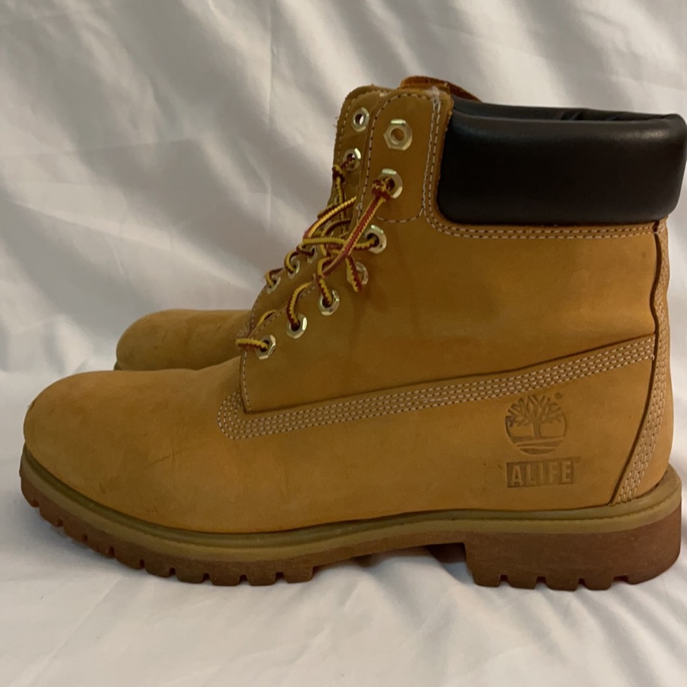 ALIFE x Timberland Collab, size 10.5, 6” wheat